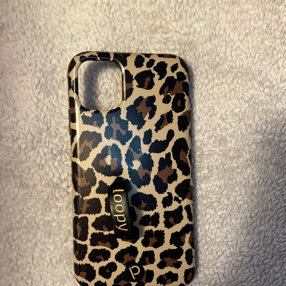 Loopy Case Leopard Print iPhone 11 case